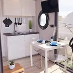 Houseboat Seabreeze 2 보트호텔 알게로
