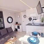 보트호텔 Houseboat Seabreeze 2