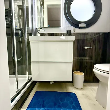 Bådhotel Houseboat Seabreeze 2