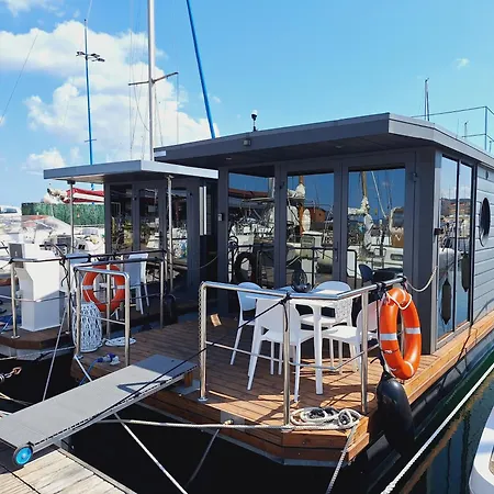 Houseboat Seabreeze 2 보트호텔 알게로