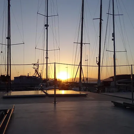 Houseboat Seabreeze 2 보트호텔 알게로