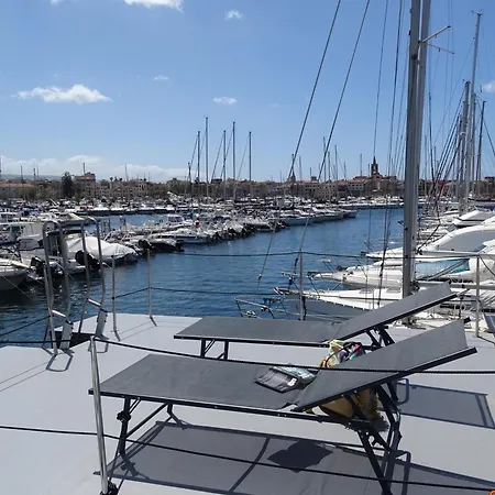 Houseboat Seabreeze 2 *